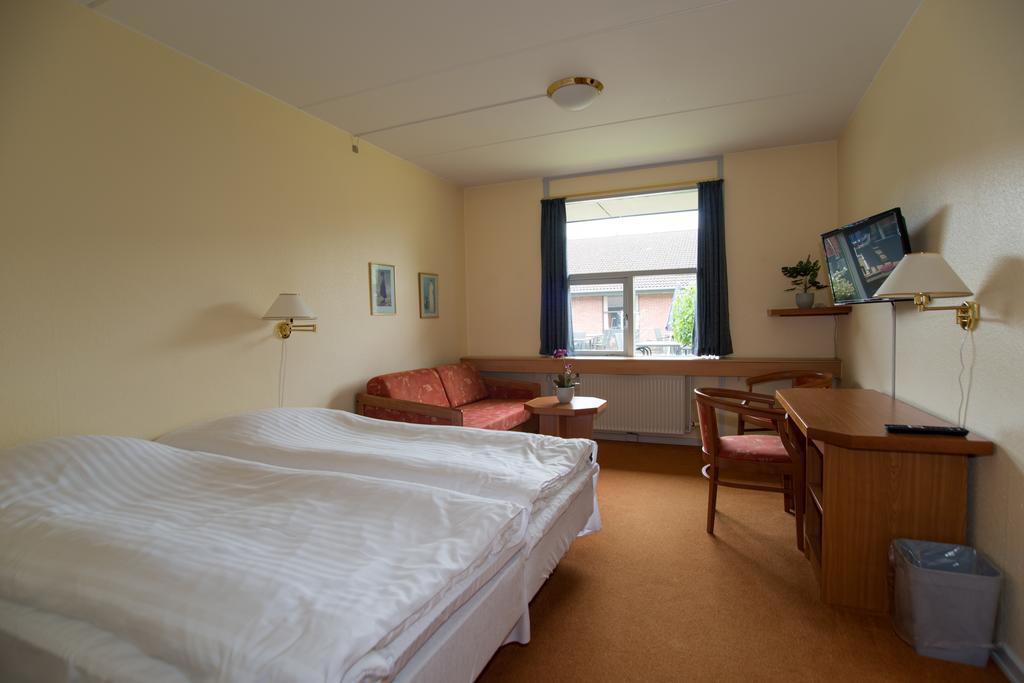 Hotel Lynggaarden Herning Luaran gambar